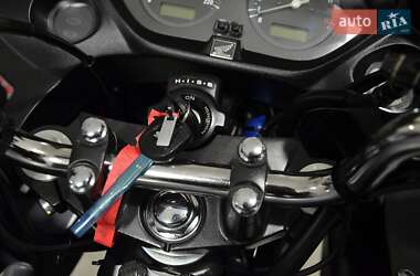 Мотоцикл Спорт-туризм Honda CBF 600SA 2009 в 