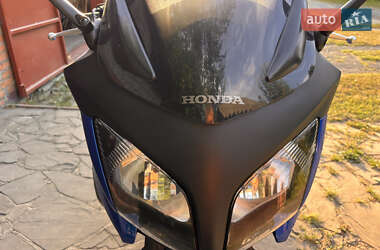 Мотоцикл Спорт-туризм Honda CBF 600SA 2009 в 