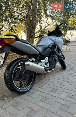 Мотоцикл Спорт-туризм Honda CBF 600SA 2005 в 