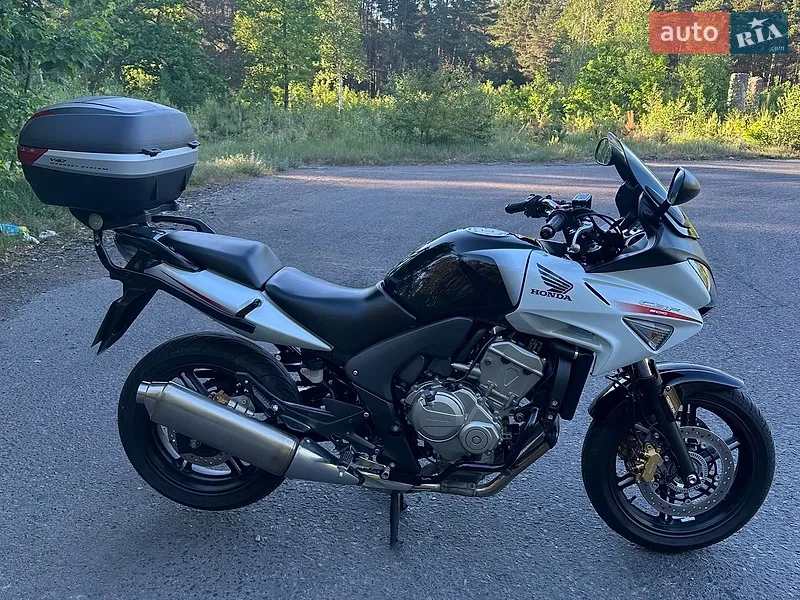 Honda CBF 600SA 2010 VIN ZDCPC43B0AF049627 фото оголошення 5 з 35