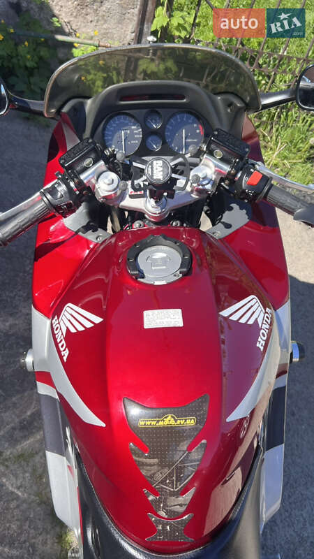 Мотоцикл Спорт-туризм Honda CBR 1000F 1998 в Дніпрі