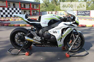 Спортбайк Honda CBR 1000RR 2009 в Дніпрі