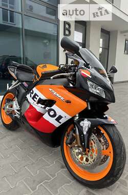 Спортбайк Honda CBR 1000RR 2006 в Рівному