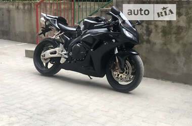 Спортбайк Honda CBR 1000RR 2006 в Хмельницком