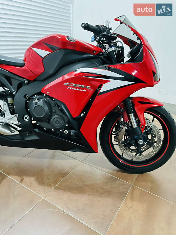 Спортбайк Honda CBR 1000RR 2012 в Києві