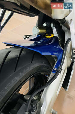 Спортбайк Honda CBR 1000RR 2007 в 