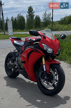 Спортбайк Honda CBR 1000RR 2008 в Броварах