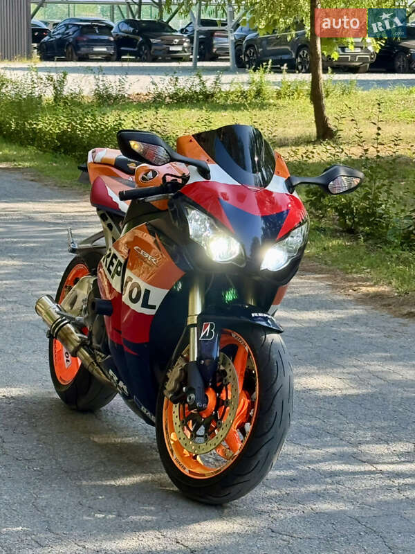 Honda CBR 1000RR 2008
