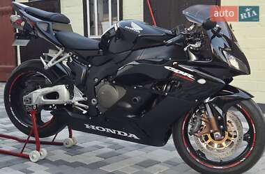 Спортбайк Honda CBR 1000RR 2005 в Золотоноше