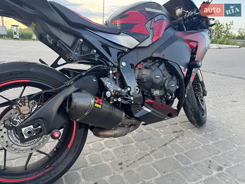 Спортбайк Honda CBR 1000RR 2012 в Жовкві