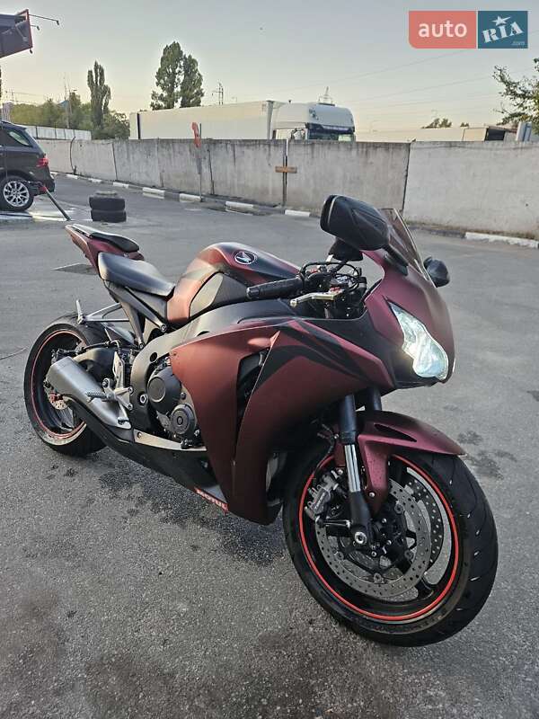 Спортбайк Honda CBR 1000RR 2008 в Києві