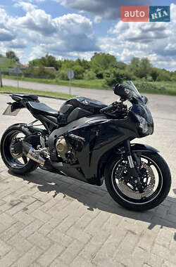 Спортбайк Honda CBR 1000RR 2008 в Краснограде