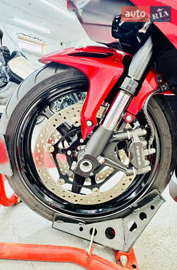 Спортбайк Honda CBR 1000RR 2009 в 