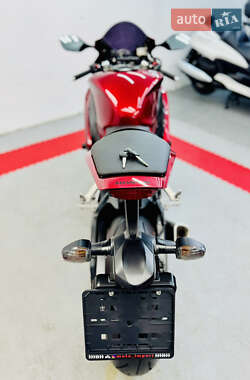 Спортбайк Honda CBR 1000RR 2009 в 