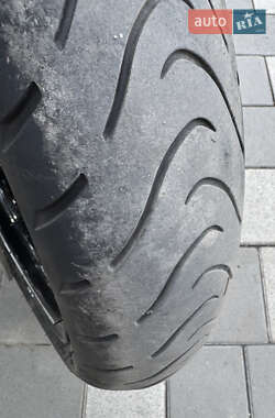 Спортбайк Honda CBR 1000RR 2006 в  фото 12 Спортбайк Honda CBR 1000RR 2006 в