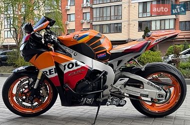 Спортбайк Honda CBR 1000RR 2009 в Слобожанском