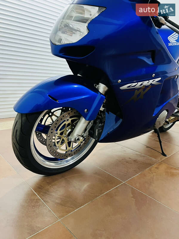 Мотоцикл Спорт-туризм Honda CBR 1100XX Blackbird 2003 в Києві