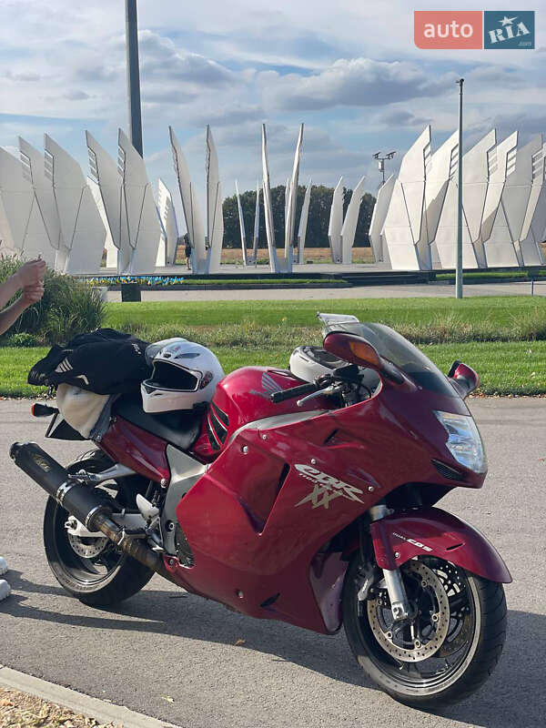 Мотоцикл Спорт-туризм Honda CBR 1100XX Blackbird 1997 в Чернігові фото 16 Мотоцикл Спорт-туризм Honda CBR 1100XX Blackbird 1997 в Чернігові