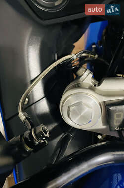 Мотоцикл Спорт-туризм Honda CBR 1100XX 2001 в 