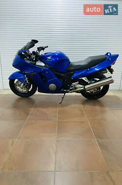Мотоцикл Спорт-туризм Honda CBR 1100XX 2001 в 