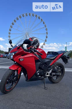 Спортбайк Honda CBR 125R 2014 в Ивано-Франковске