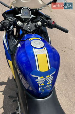 Мотоцикл Без обтекателей (Naked bike) Honda CBR 250R 2013 в 