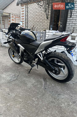Мотоцикл Классик Honda CBR 250R 2012 в 