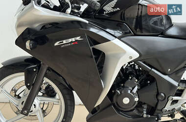 Спортбайк Honda CBR 250R 2015 в 