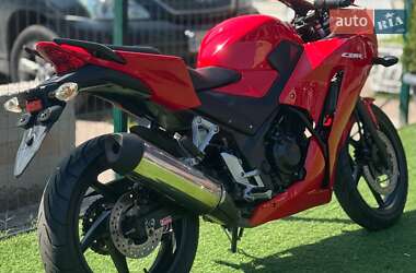 Спортбайк Honda CBR 250R 2017 в Киеве