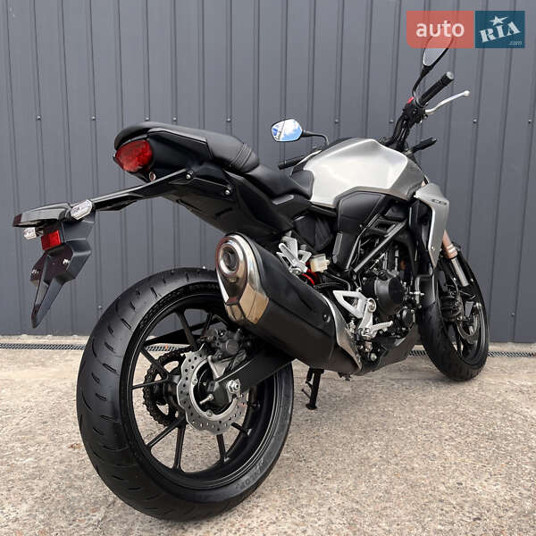 Мотоцикл Без обтекателей (Naked bike) Honda CBR 250R 2019 в Марганце