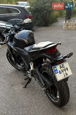 Спортбайк Honda CBR 250R 2012 в 
