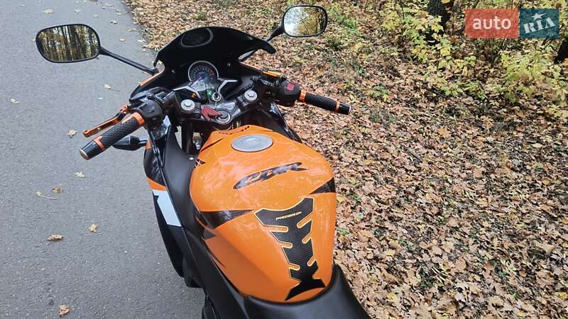 Спортбайк Honda CBR 250R 2016 в Харкові