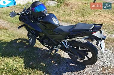 Спортбайк Honda CBR 250R 2016 в Лохвице