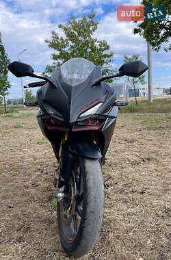 Спортбайк Honda CBR 250RR 2019 в 