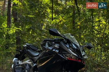 Спортбайк Honda CBR 250RR 2022 в Киеве
