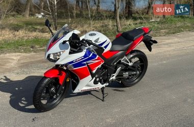 Мотоцикл Спорт-туризм Honda CBR 300RA 2018 в Буче