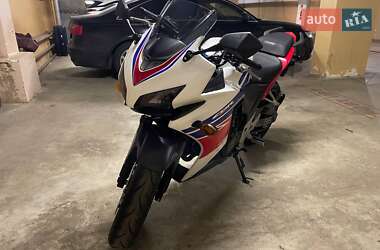 Спортбайк Honda CBR 400R 2014 в 