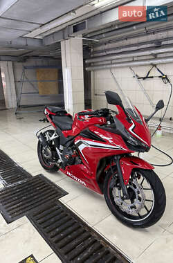 Спортбайк Honda CBR 400R 2021 в 