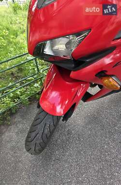 Мотоцикл Спорт-туризм Honda CBR 400R 2013 в 