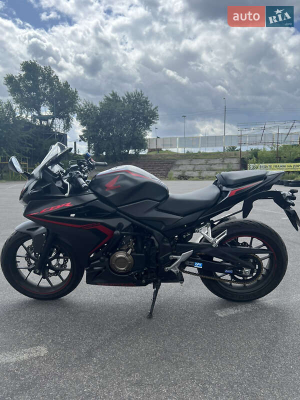 Мотоцикл Спорт-туризм Honda CBR 400R 2020 в 