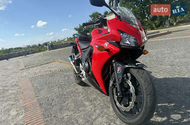 Спортбайк Honda CBR 400R 2013 в 