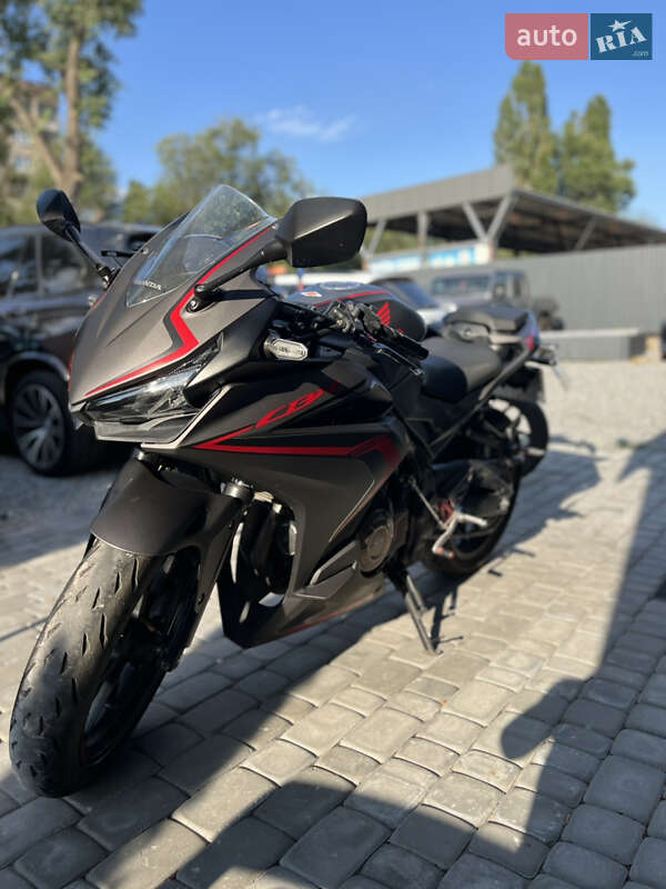 Спортбайк Honda CBR 400R 2021 в Новомосковську