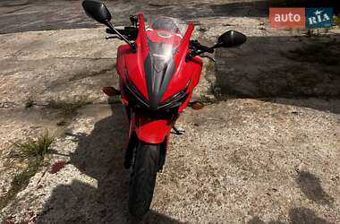 Спортбайк Honda CBR 400R 2016 в 