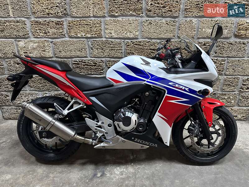Спортбайк Honda CBR 400R 2013 в 