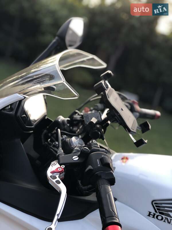 Мотоцикл Спорт-туризм Honda CBR 400R 2013 в Умани фото 11 Мотоцикл Спорт-туризм Honda CBR 400R 2013 в Умани
