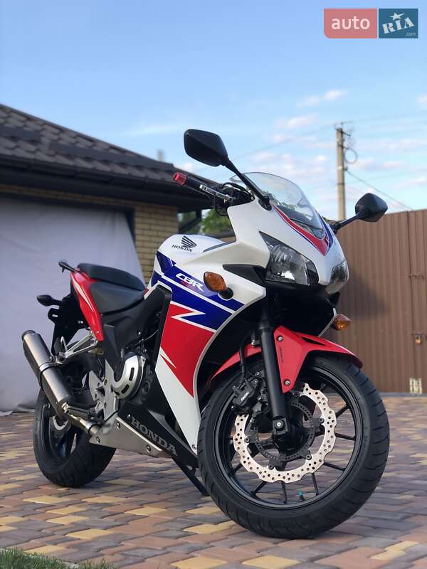 Мотоцикл Спорт-туризм Honda CBR 400R 2013 в Умани