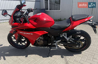 Спортбайк Honda CBR 400R 2016 в 