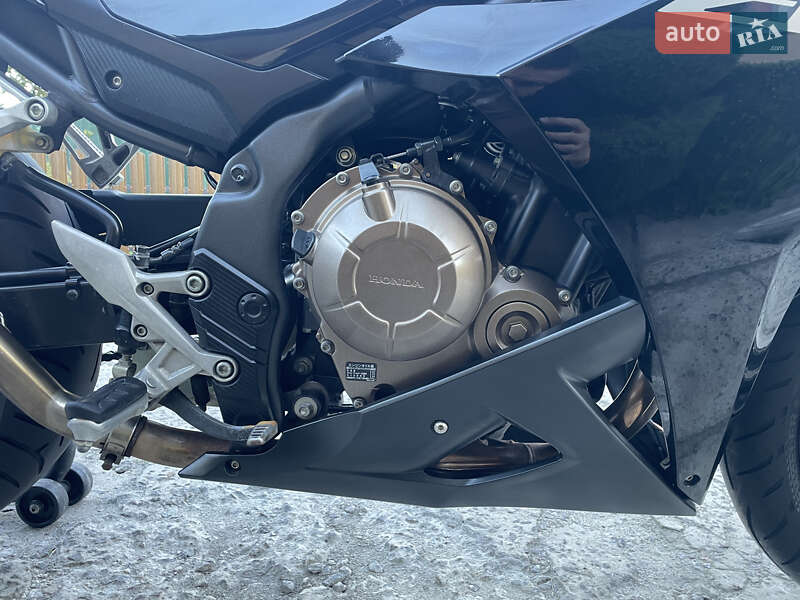 Мотоцикл Спорт-туризм Honda CBR 400R 2016 в Славуте