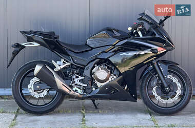 Спортбайк Honda CBR 400R 2017 в 