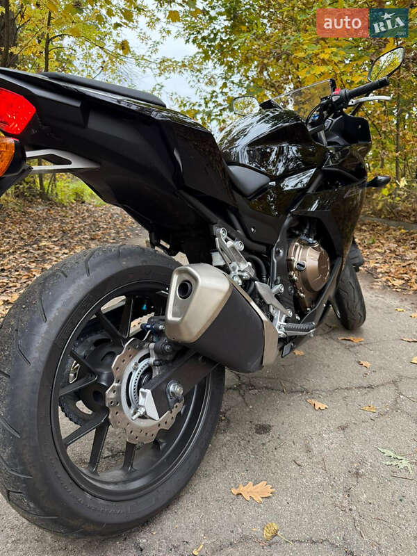 Спортбайк Honda CBR 400R 2016 в Києві